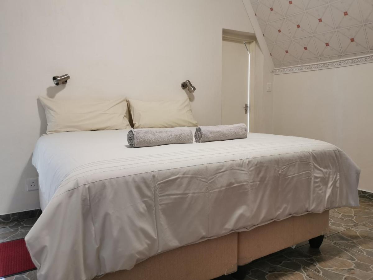 Happy Forest B&B Katima Mulilo Buitenkant foto