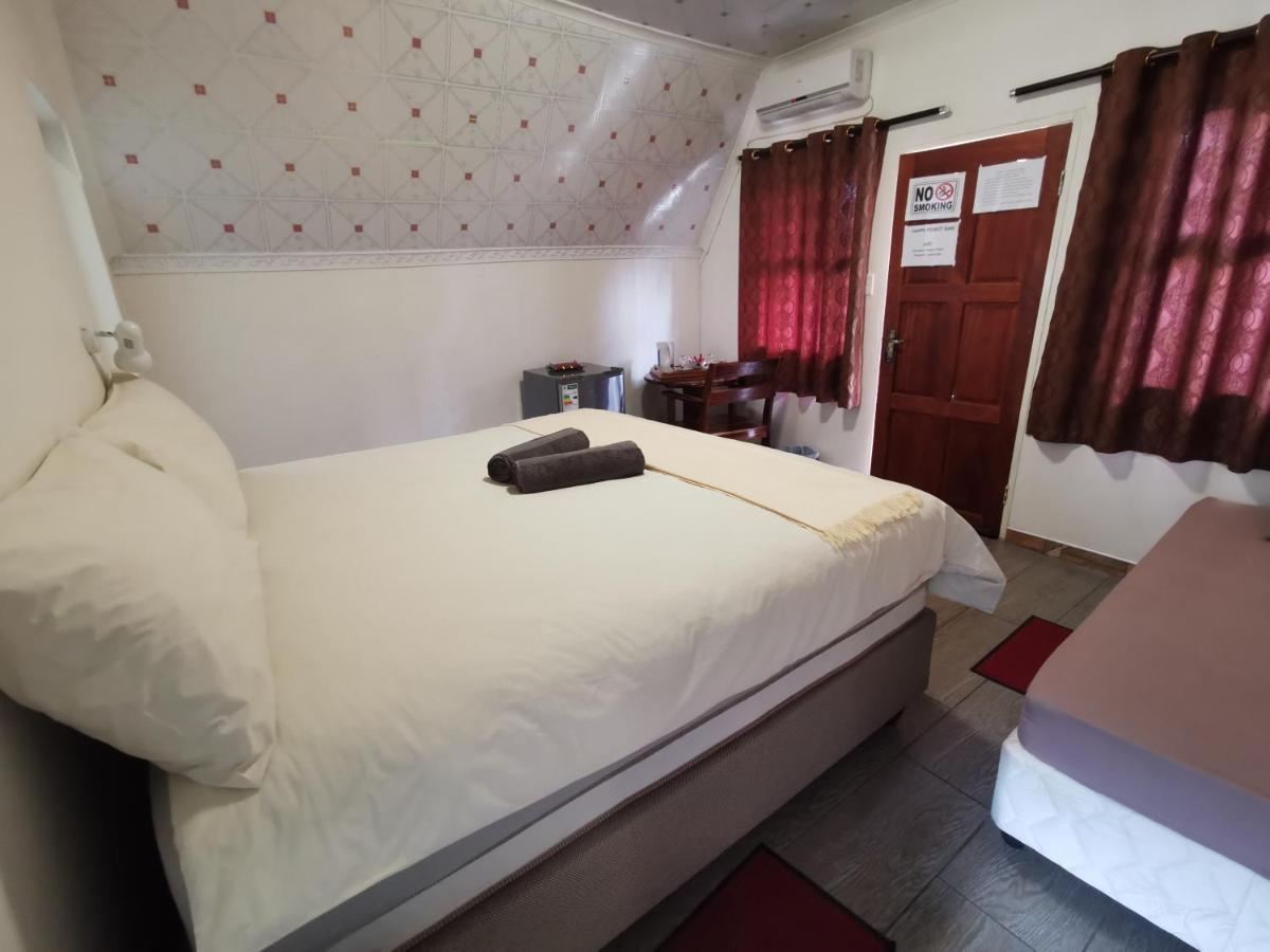 Happy Forest B&B Katima Mulilo Buitenkant foto